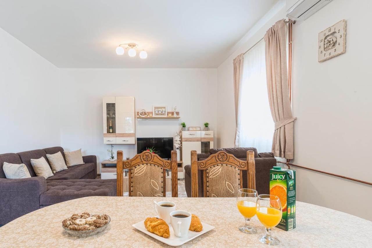 Apartman Tea Privlaka  Εξωτερικό φωτογραφία